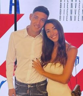 Nahuel Molina with his girlfriend Barbara Occhiuzzi.